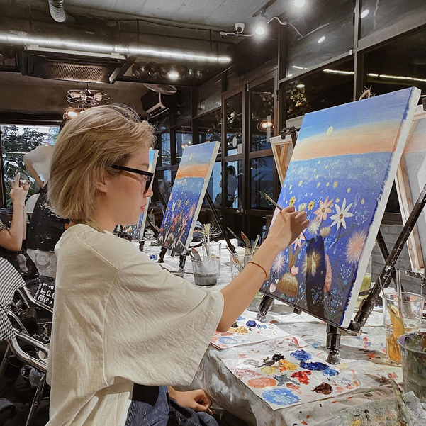 Không gian sáng tạo đầy màu sắc tại Tipsy Art